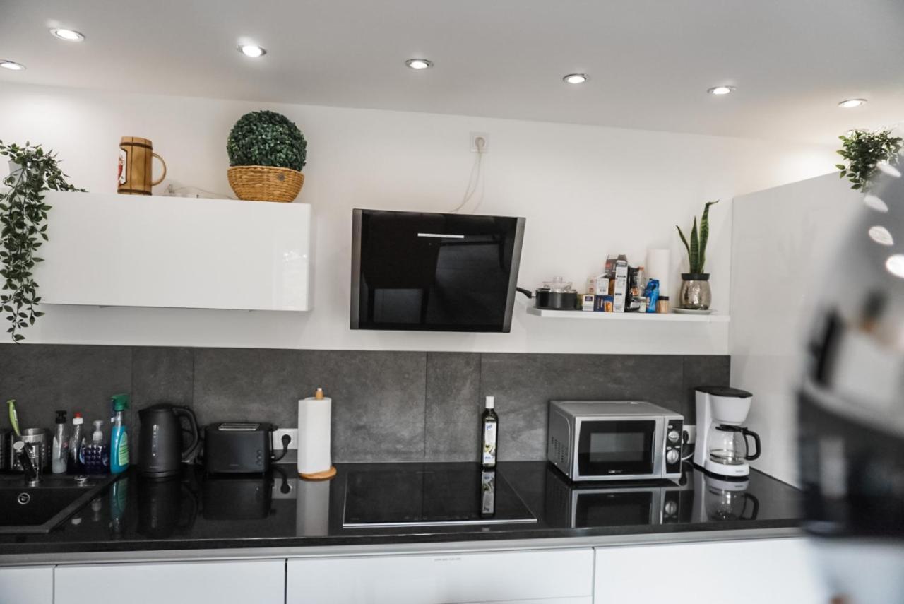 Neu Gebautes Apartment Mit Sonnenterasse In Der Naehe Vom Siebengebirge & Bonn Кенігсвінтер Екстер'єр фото
