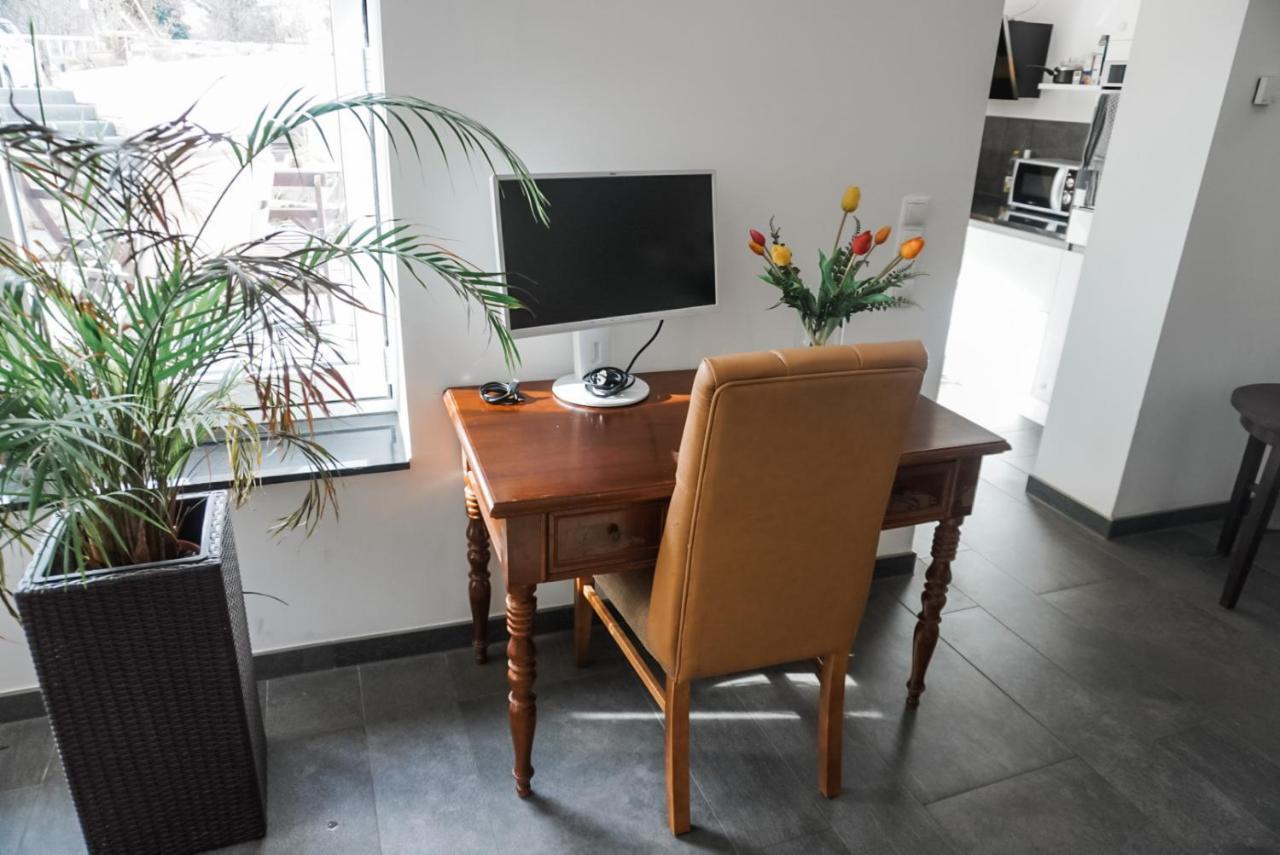 Neu Gebautes Apartment Mit Sonnenterasse In Der Naehe Vom Siebengebirge & Bonn Кенігсвінтер Екстер'єр фото